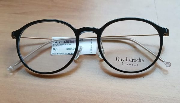 Guy Laroche Collection #13